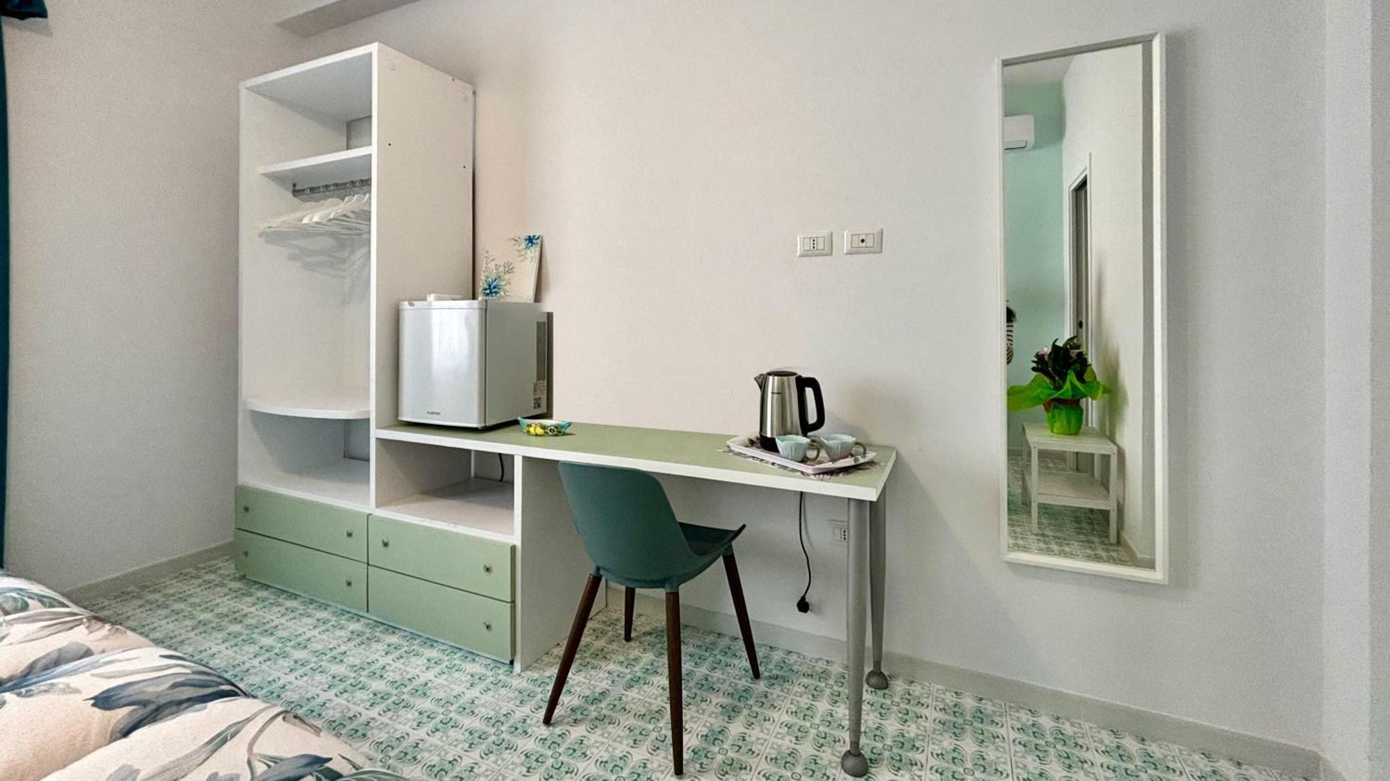 Bluemagi Hotell Sorrento Exteriör bild